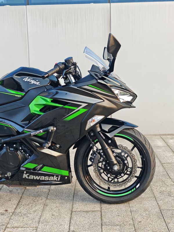 二手川崎Ninja 400