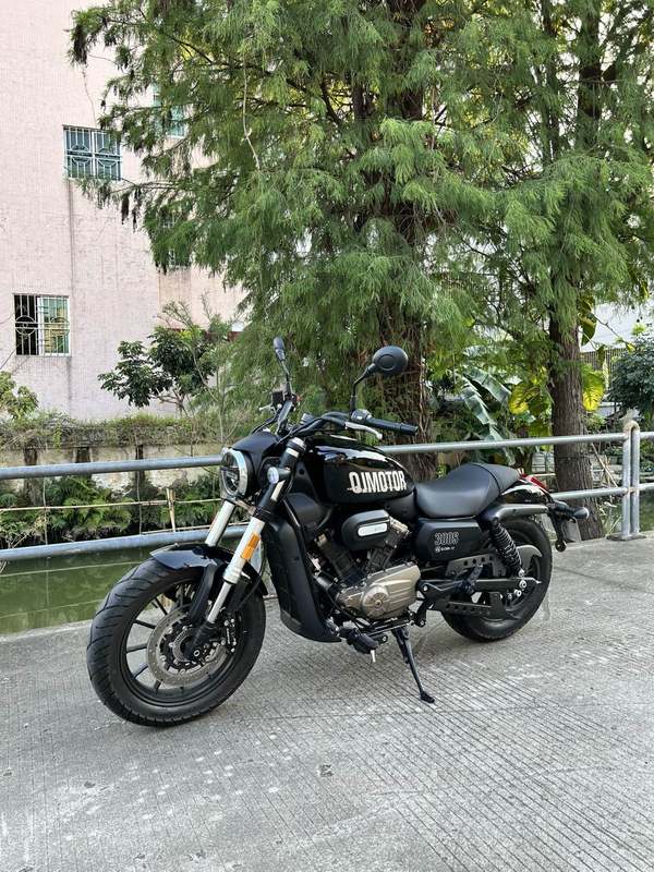 二手QJMOTOR闪300