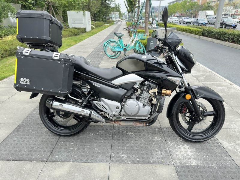 二手豪爵铃木骊驰 GW250