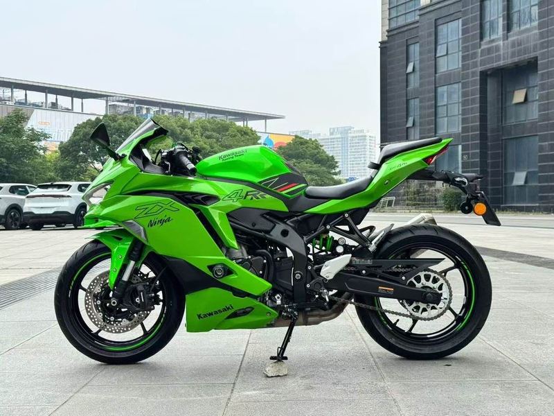二手川崎ZX-4R