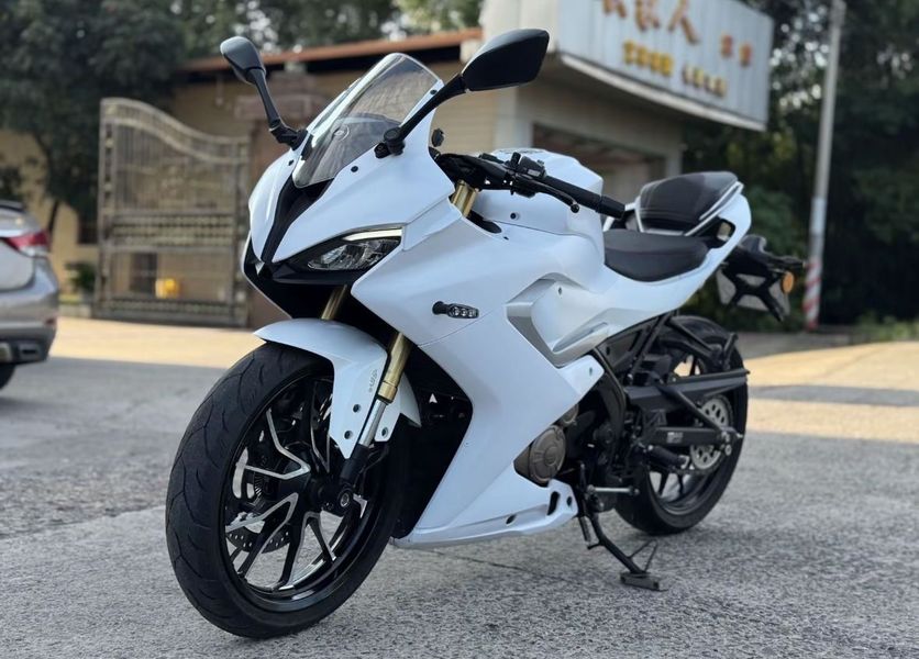 二手QJMOTOR赛250