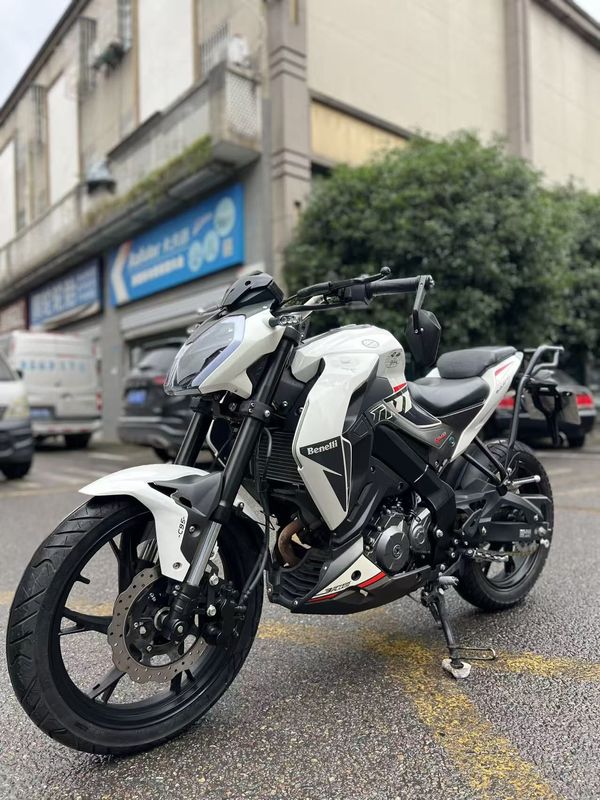 二手贝纳利小迅龙 BN150S