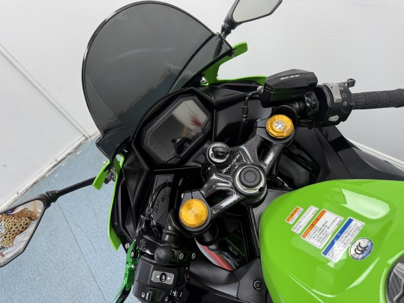 二手川崎ZX-4R