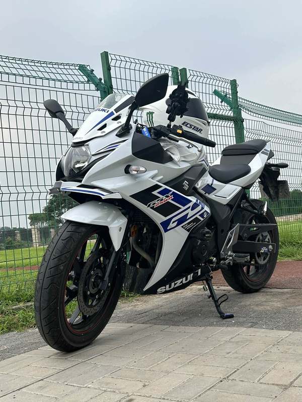 二手豪爵铃木GSX250R