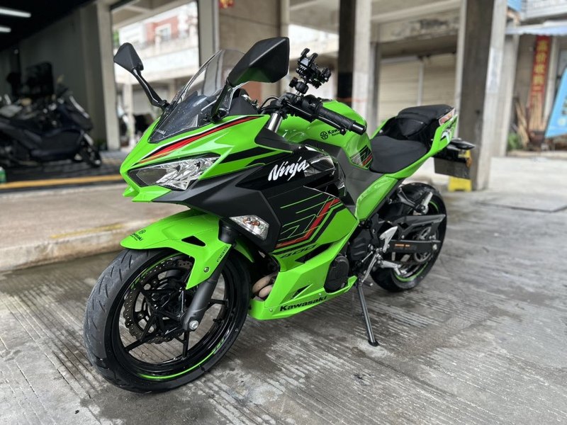 二手川崎Ninja 400