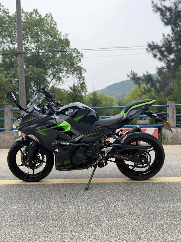 二手川崎Ninja 400