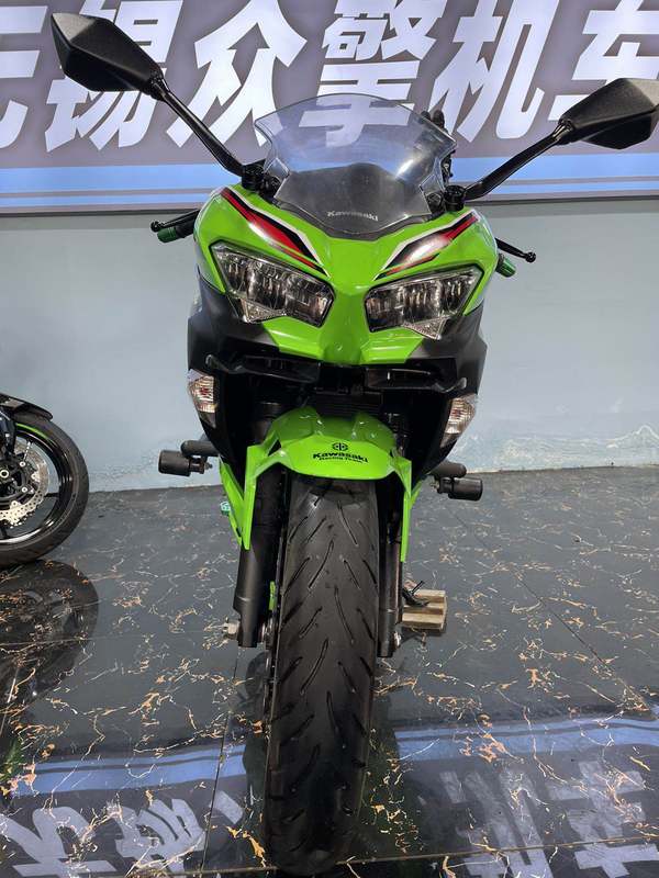 二手川崎Ninja 400