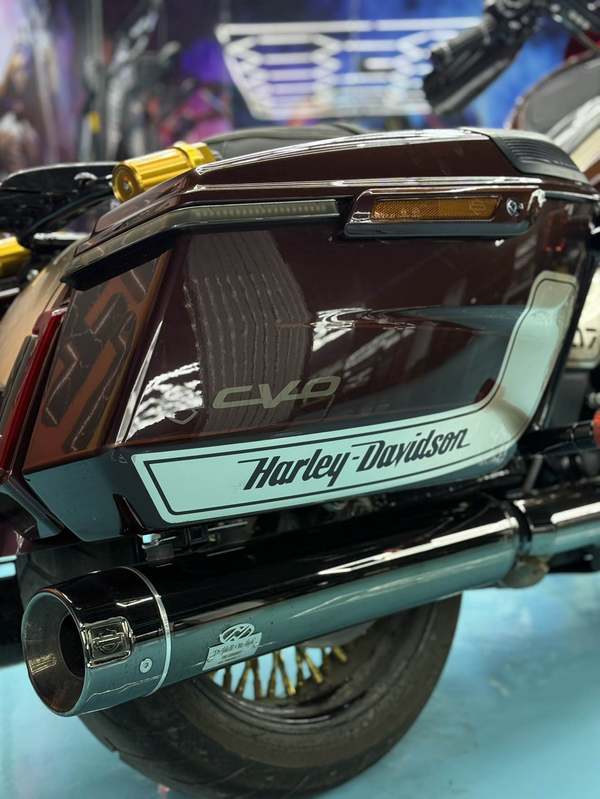 二手哈雷戴维森公路滑翔 Road Glide