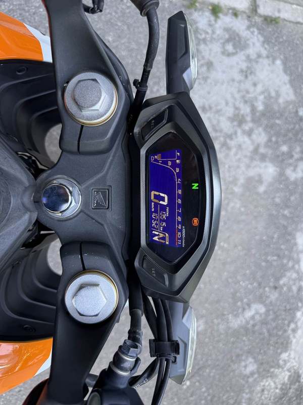 二手五羊本田CB190R 暴锋眼