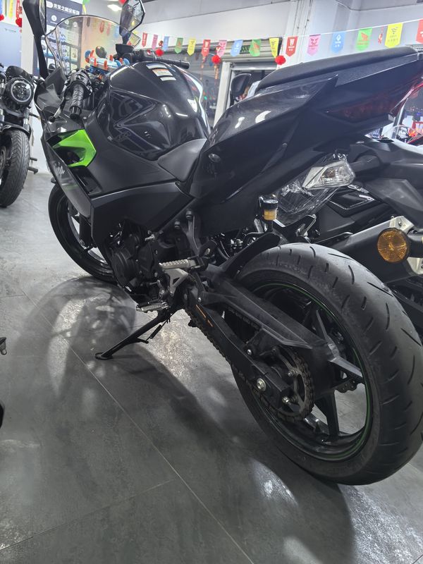 二手川崎Ninja 400