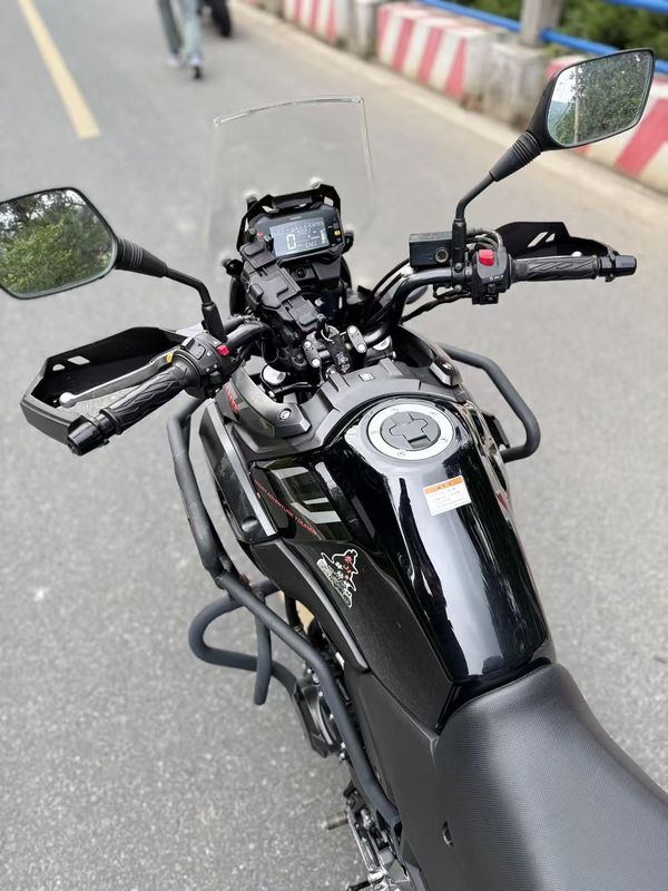 二手豪爵铃木DL250