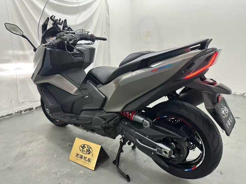 二手光阳AK550
