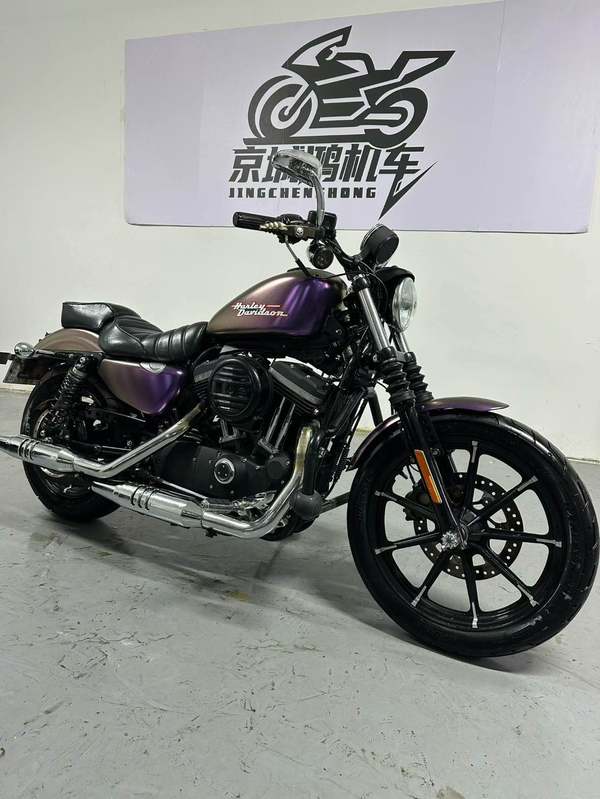 二手哈雷戴维森Iron883 硬汉