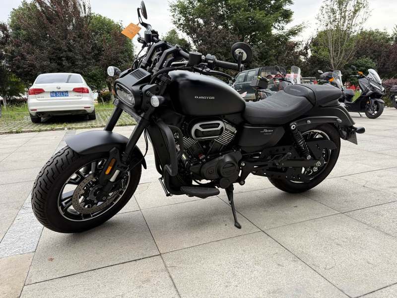 二手QJMOTOR闪250