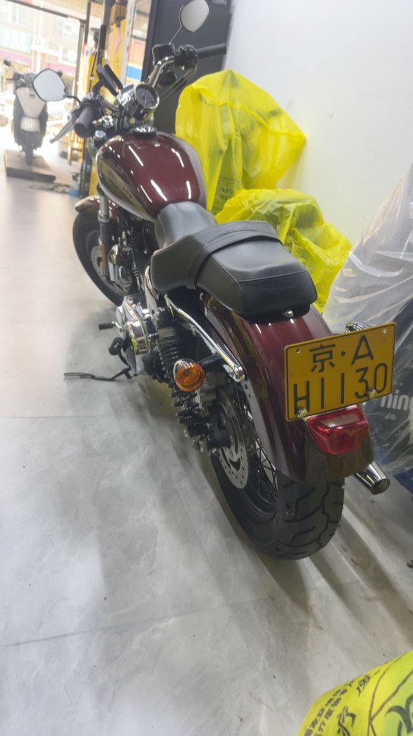 二手哈雷戴维森1200 Custom