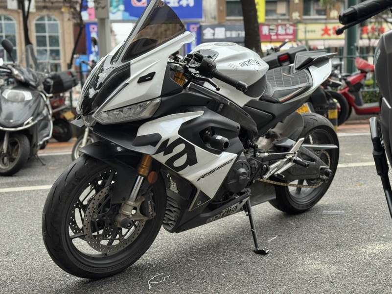 二手阿普利亚RS 660 