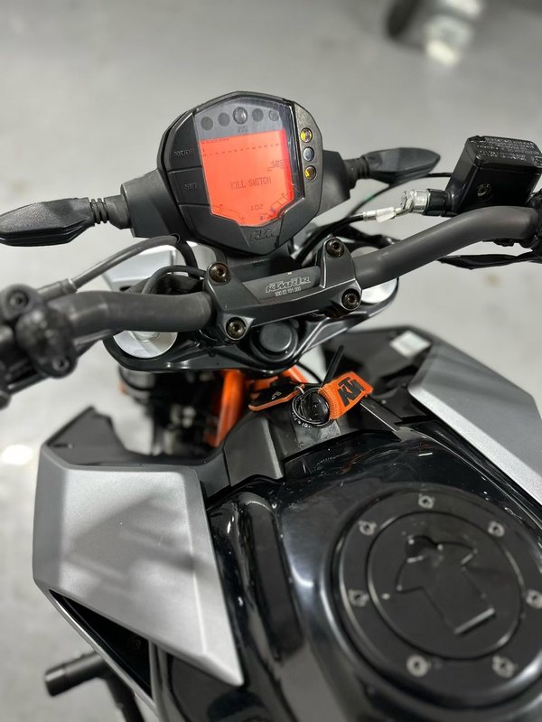 二手KTMR2R250 Duke