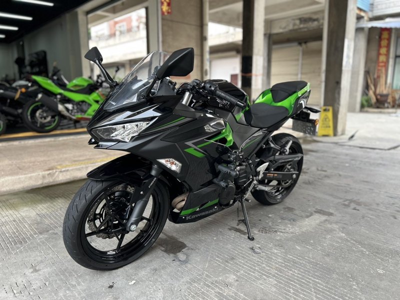 二手川崎Ninja 400