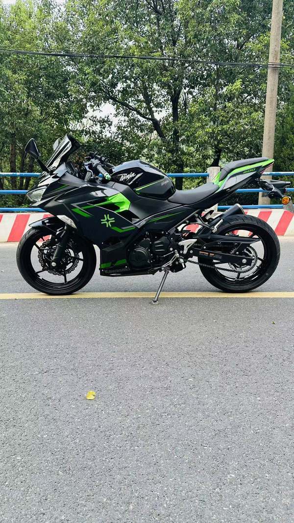 二手川崎Ninja 400