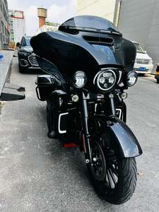 二手哈雷戴维森大道滑翔 Street Glide