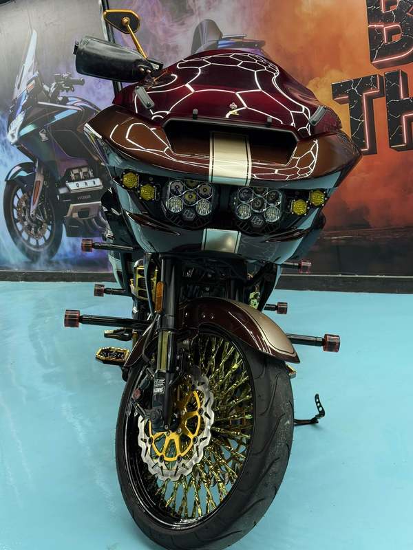 二手哈雷戴维森公路滑翔 Road Glide