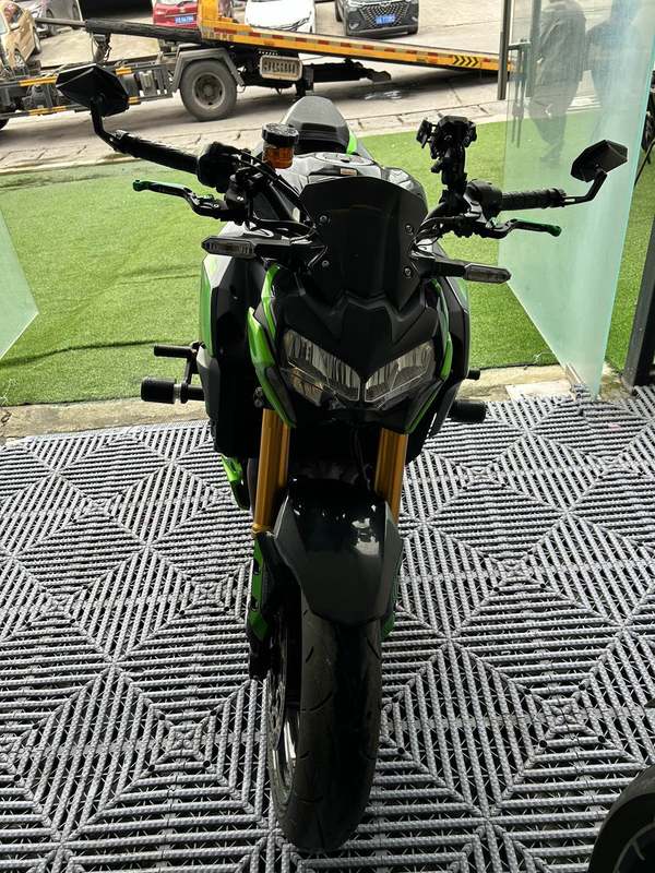 二手川崎Z900