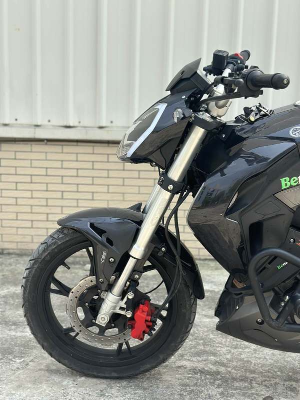 二手贝纳利小迅龙 BN150S