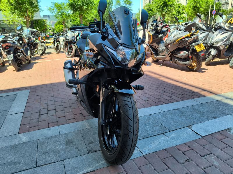 二手豪爵铃木GSX250R