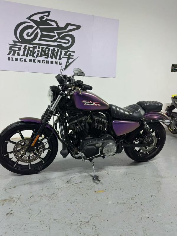 二手哈雷戴维森Iron883 硬汉