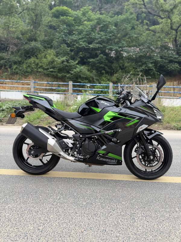二手川崎Ninja 400
