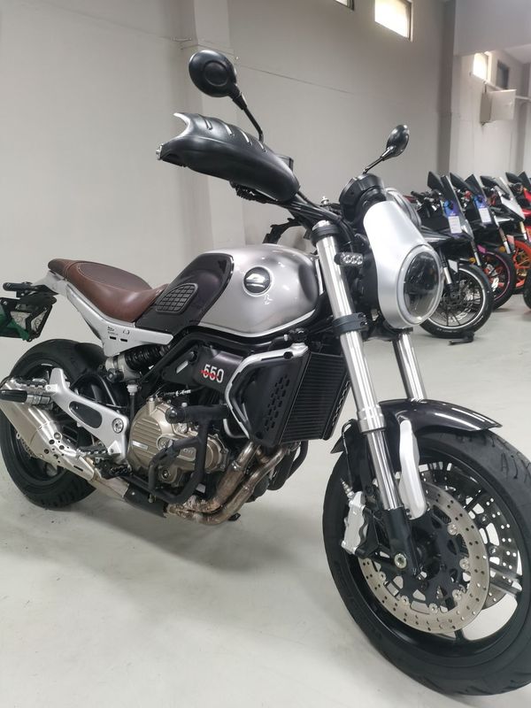 二手QJMOTOR逸550