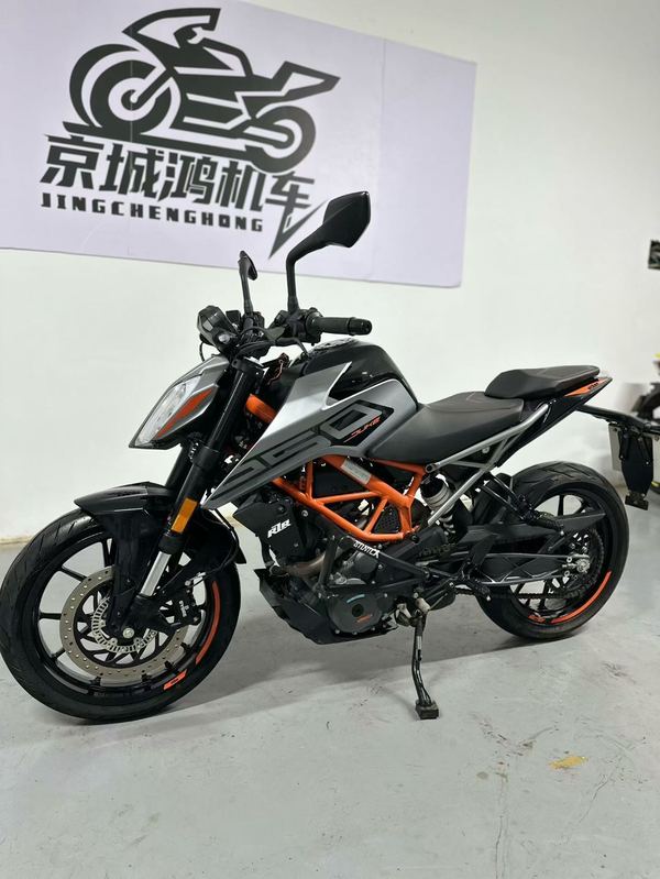 二手KTMR2R250 Duke