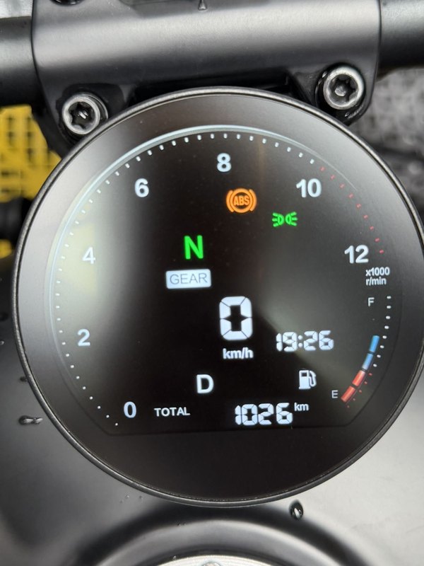 二手QJMOTOR闪300