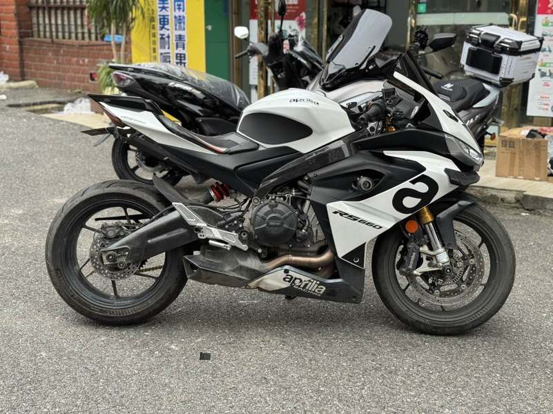 二手阿普利亚RS 660 