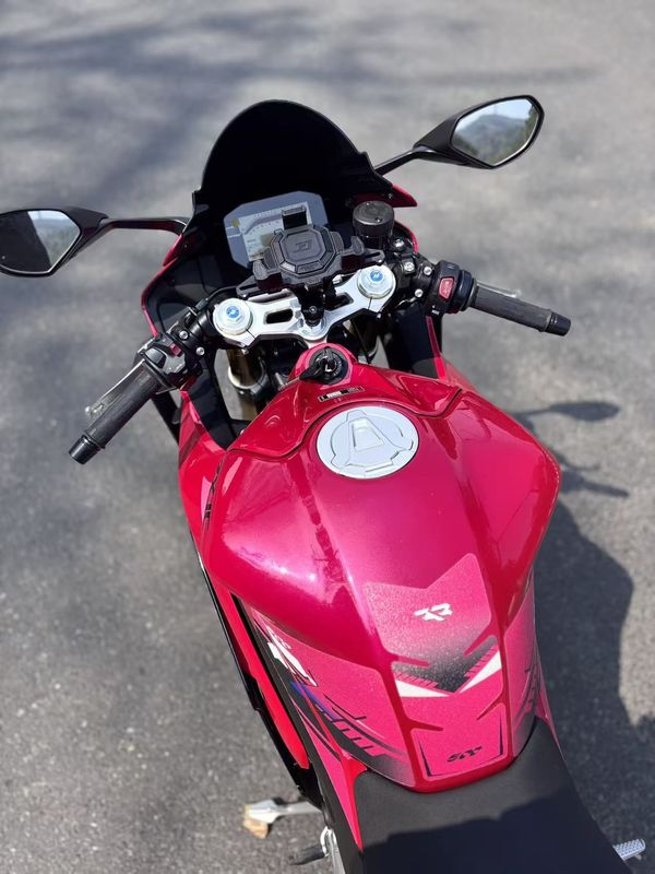 二手张雪机车500RR