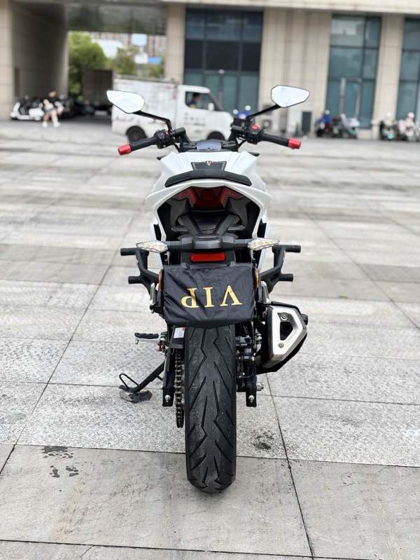 二手豪爵DR300