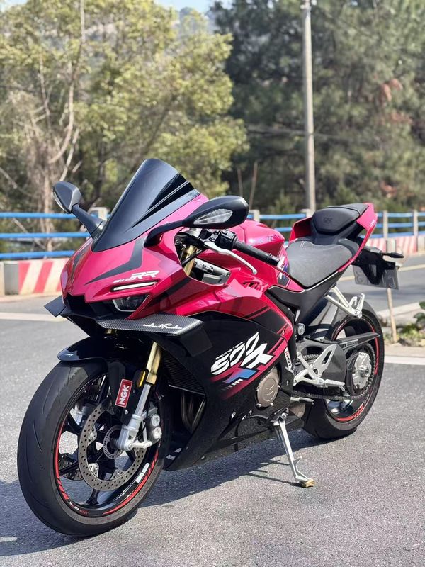 二手张雪机车500RR