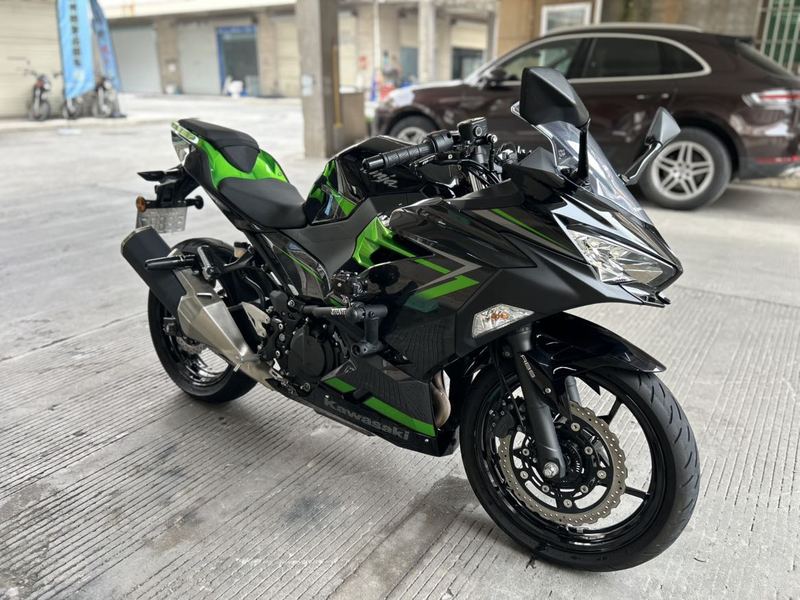 二手川崎Ninja 400
