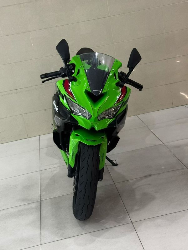 二手川崎ZX-4R