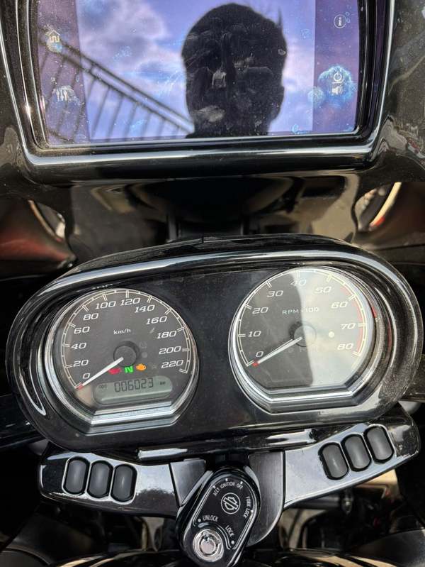 二手哈雷戴维森公路滑翔 Road Glide