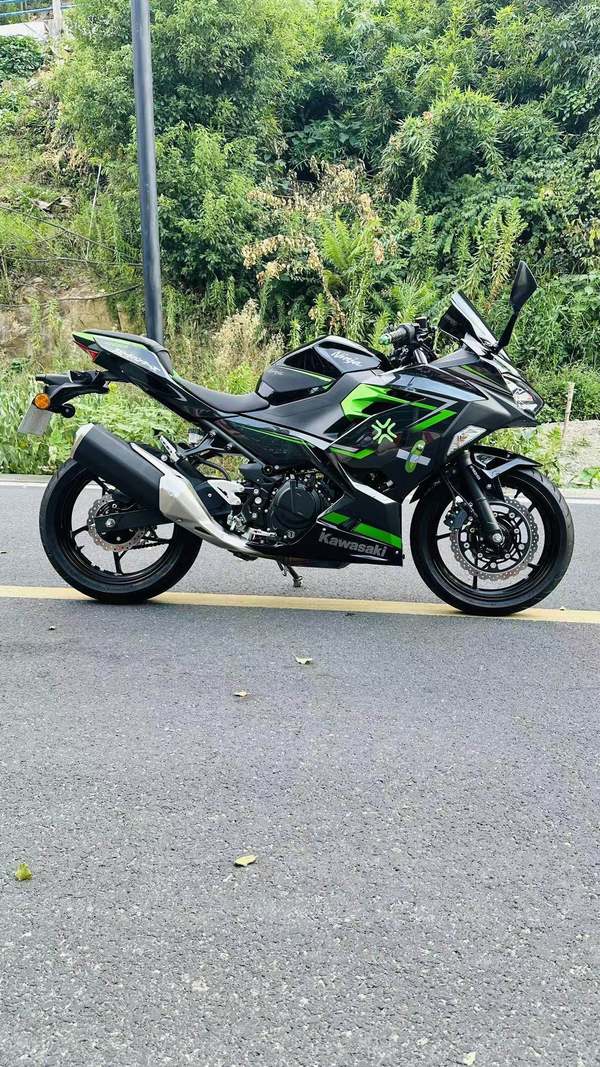 二手川崎Ninja 400