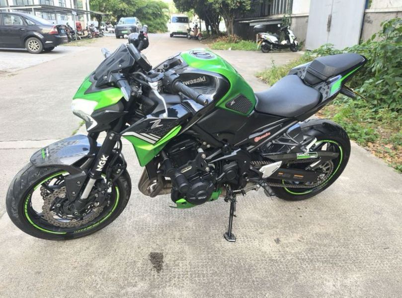 二手川崎Z900