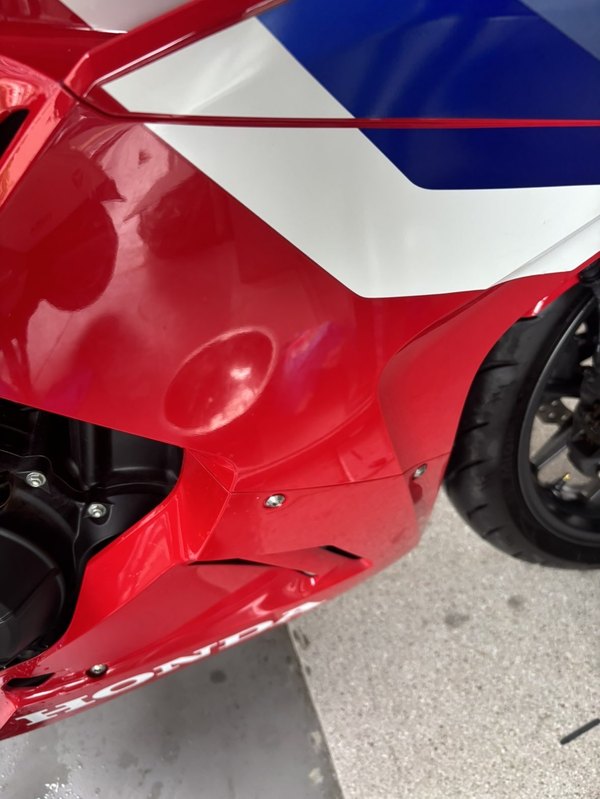 二手本田CBR400R