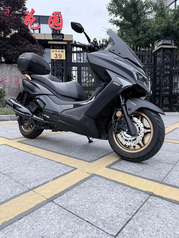 二手光阳赛艇 250