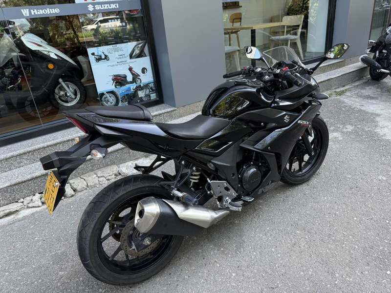 二手豪爵铃木GSX250R