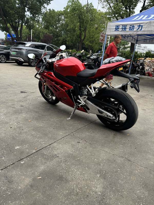 二手张雪机车820RR