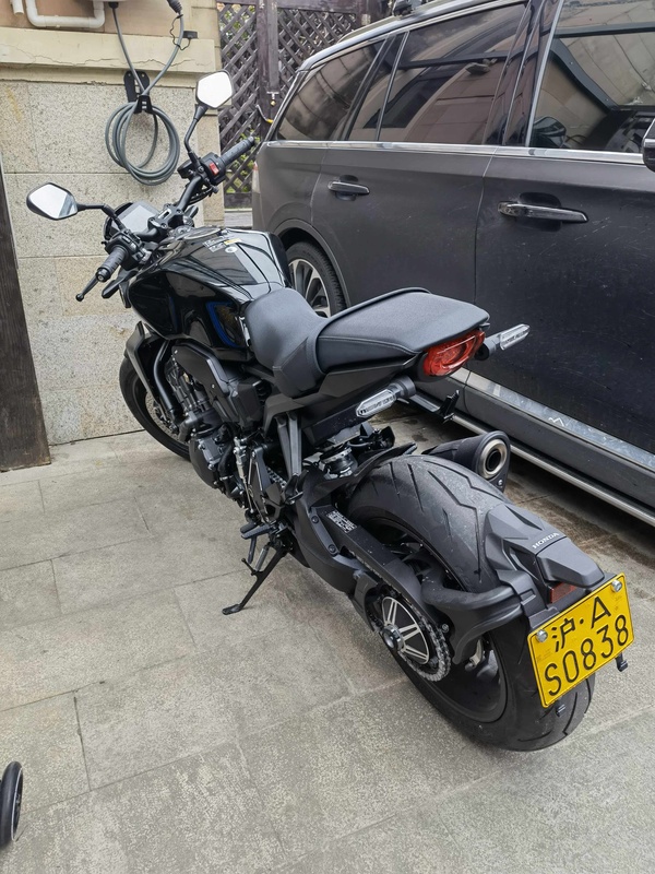二手本田CB1000R