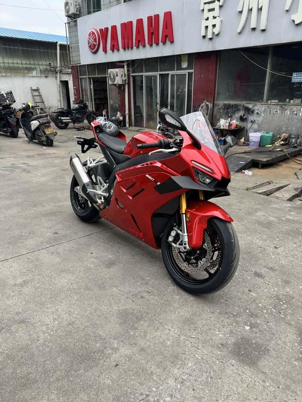 二手张雪机车820RR