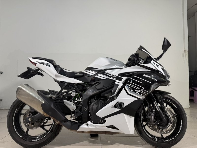二手川崎ZX-4R