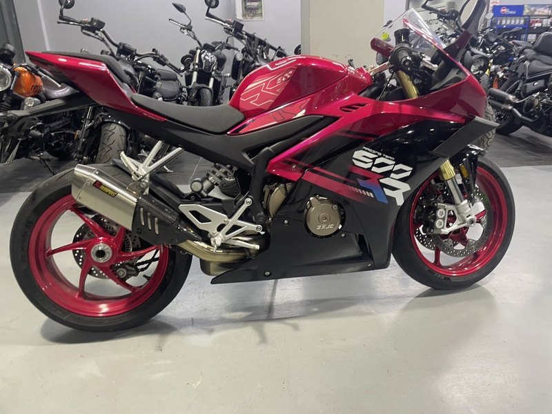二手张雪机车500RR